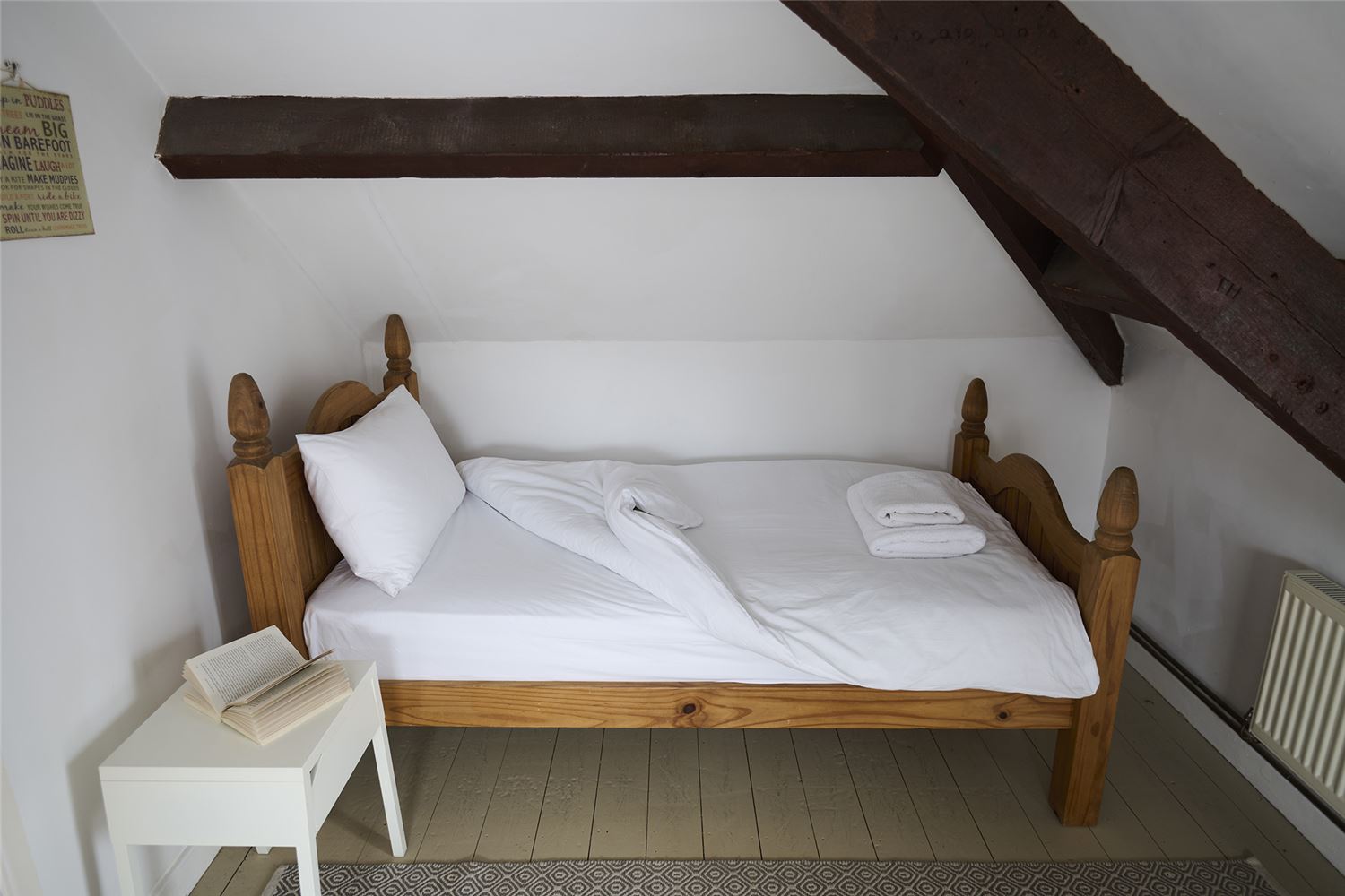 Granary - family room single bed