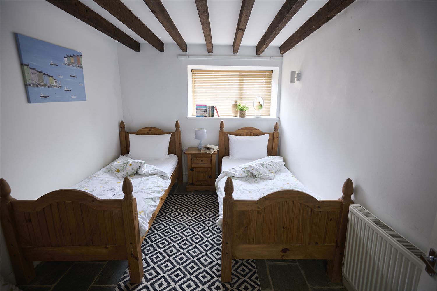 Granary - twin bedroom